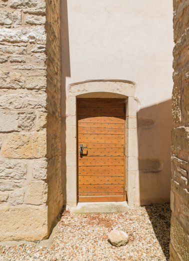 Vue de la porte donnant sur le transept. © Région Bourgogne-Franche-Comté, Inventaire du patrimoine