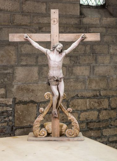 Vue d'ensemble de la croix d'autel. © Région Bourgogne-Franche-Comté, Inventaire du patrimoine