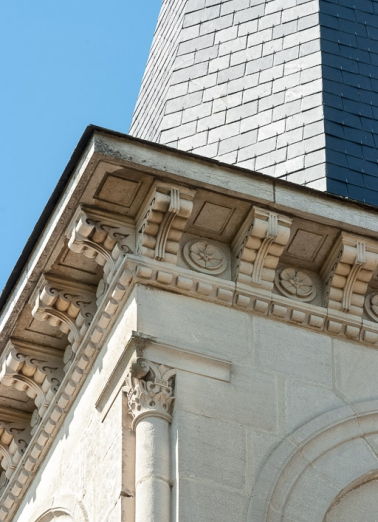 Clocher, détail des modillons. © Région Bourgogne-Franche-Comté, Inventaire du patrimoine