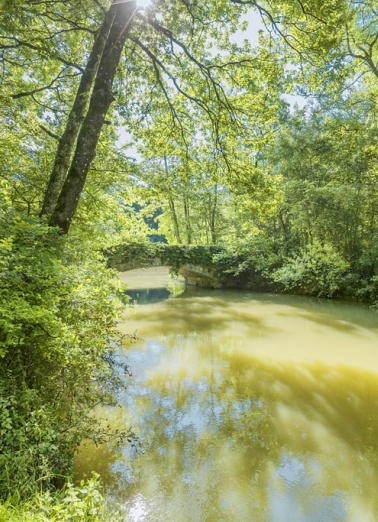 pont © Région Bourgogne-Franche-Comté, Inventaire du patrimoine pont © Région Bourgogne-Franche-Comté, Inventaire du patrimoine