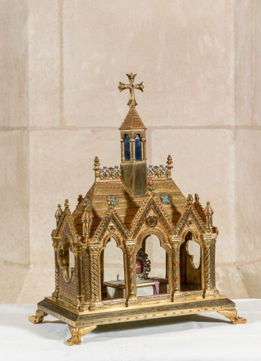 Vue de trois-quarts de la châsse. © Région Bourgogne-Franche-Comté, Inventaire du patrimoine