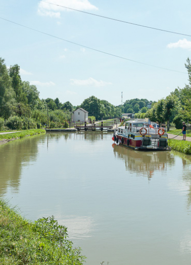 Vue du site d'écluse. © Région Bourgogne-Franche-Comté, Inventaire du patrimoine