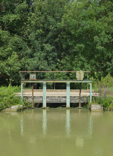 déversoir de fond © Région Bourgogne-Franche-Comté, Inventaire du patrimoine