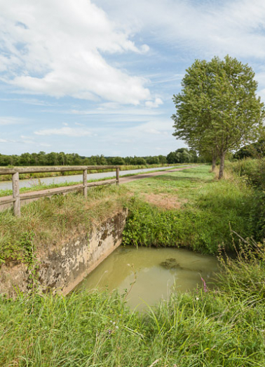 Vue de l'aqueduc. © Région Bourgogne-Franche-Comté, Inventaire du patrimoine