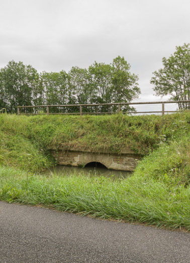 Vue de l'aqueduc. © Région Bourgogne-Franche-Comté, Inventaire du patrimoine