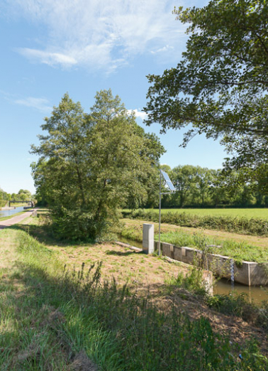 Vue de la rigole. © Région Bourgogne-Franche-Comté, Inventaire du patrimoine