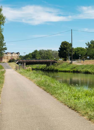 Vue d'ensemble du pont. © Région Bourgogne-Franche-Comté, Inventaire du patrimoine