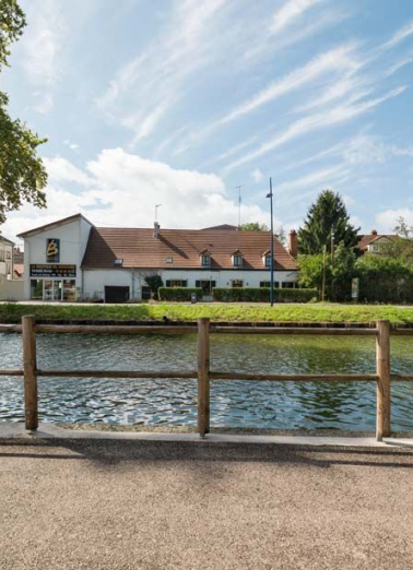 Vue actuelle de l'ancien emplacement de l'aqueduc. © Région Bourgogne-Franche-Comté, Inventaire du patrimoine