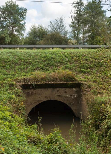 Vue de l'aqueduc. © Région Bourgogne-Franche-Comté, Inventaire du patrimoine