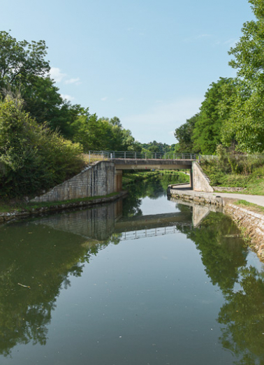 Vue d'ensemble du pont. © Région Bourgogne-Franche-Comté, Inventaire du patrimoine