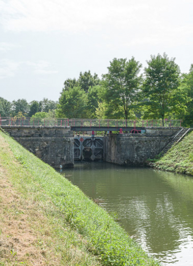 Vue du pont. © Région Bourgogne-Franche-Comté, Inventaire du patrimoine