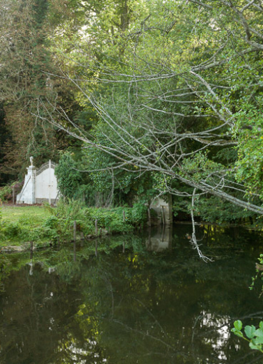 Vue du site, rive gauche du canal. © Région Bourgogne-Franche-Comté, Inventaire du patrimoine