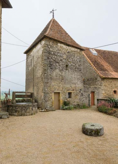 20187100003NUC2A © Région Bourgogne-Franche-Comté, Inventaire du patrimoine 20187100003NUC2A © Région Bourgogne-Franche-Comté, Inventaire du patrimoine