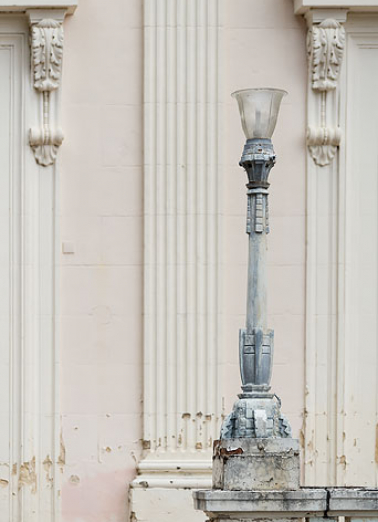 lampadaire © Région Bourgogne-Franche-Comté, Inventaire du patrimoine lampadaire © Région Bourgogne-Franche-Comté, Inventaire du patrimoine