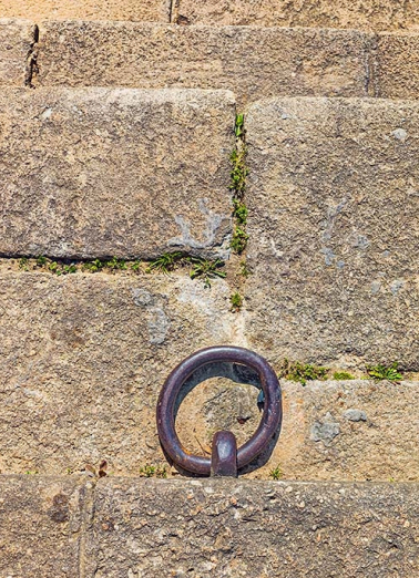 port © Région Bourgogne-Franche-Comté, Inventaire du patrimoine  port © Région Bourgogne-Franche-Comté, Inventaire du patrimoine