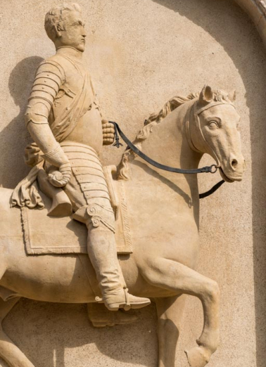 haut-relief © Région Bourgogne-Franche-Comté, Inventaire du patrimoine  haut-relief © Région Bourgogne-Franche-Comté, Inventaire du patrimoine