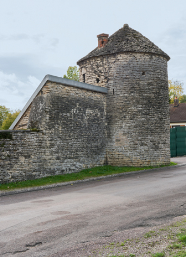 fortification d'agglomération © Région Bourgogne-Franche-Comté, Inventaire du patrimoine