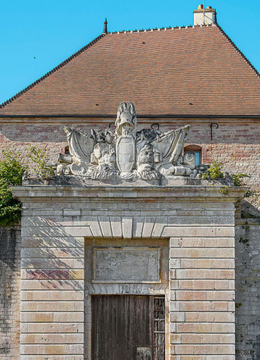  fortification d'agglomération porte de ville © Région Bourgogne-Franche-Comté, Inventaire du patrimoine