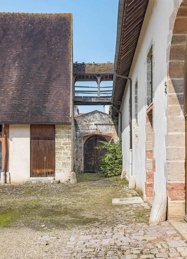 fortification d'agglomération arsenal © Région Bourgogne-Franche-Comté, Inventaire du patrimoine  fortification d'agglomération arsenal © Région Bourgogne-Franche-Comté, Inventaire du patrimoine