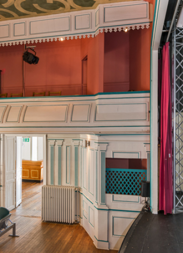 hôtel de ville théâtre © Région Bourgogne-Franche-Comté, Inventaire du patrimoine  hôtel de ville théâtre © Région Bourgogne-Franche-Comté, Inventaire du patrimoine