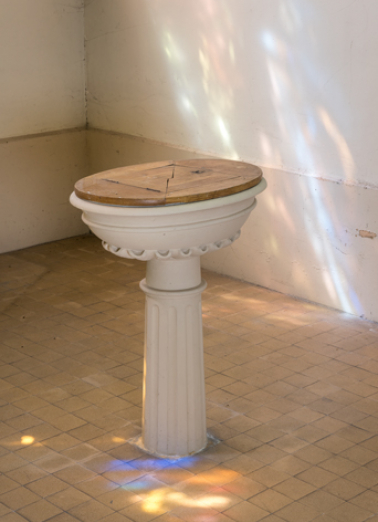 fonts baptismaux couvercle des fonts baptismaux © Région Bourgogne-Franche-Comté, Inventaire du patrimoine  fonts baptismaux couvercle des fonts baptismaux © Région Bourgogne-Franche-Comté, Inventaire du patrimoine