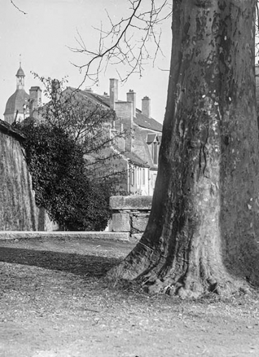 courtine © Archives municipales, Beaune  courtine © Archives municipales, Beaune