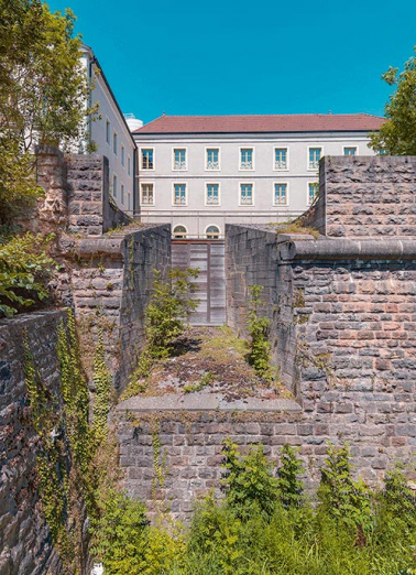 fortification d'agglomération bastion © Région Bourgogne-Franche-Comté, Inventaire du patrimoine  fortification d'agglomération bastion © Région Bourgogne-Franche-Comté, Inventaire du patrimoine