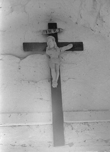 Christ en croix, bois, XVIIe siècle : vue de face © Région Bourgogne-Franche-Comté, Inventaire du patrimoine