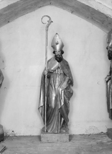 Deuxième évêque de face. © Région Bourgogne-Franche-Comté, Inventaire du patrimoine