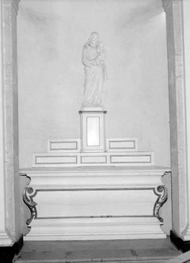 Autel latéral droit. © Région Bourgogne-Franche-Comté, Inventaire du patrimoine