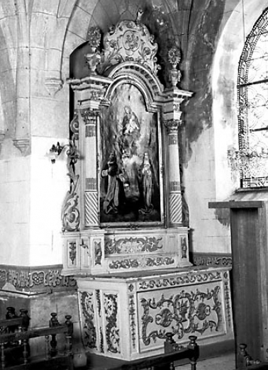 Vue de l'autel-retable latéral droit. © Région Bourgogne-Franche-Comté, Inventaire du patrimoine