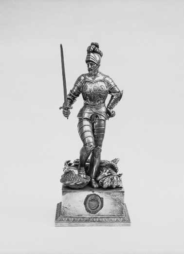 Statuette reliquaire : saint Georges vu de face. © Région Bourgogne-Franche-Comté, Inventaire du patrimoine