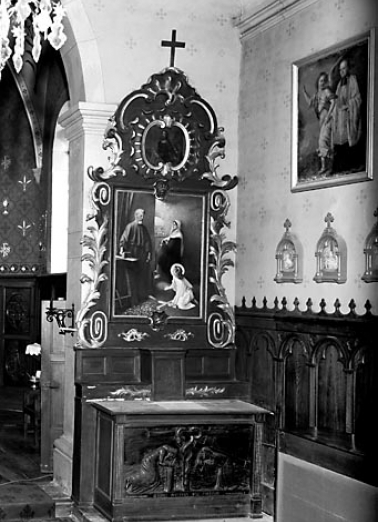 Autel droit : vue d'ensemble avec son autel-retable et tableau. © Région Bourgogne-Franche-Comté, Inventaire du patrimoine