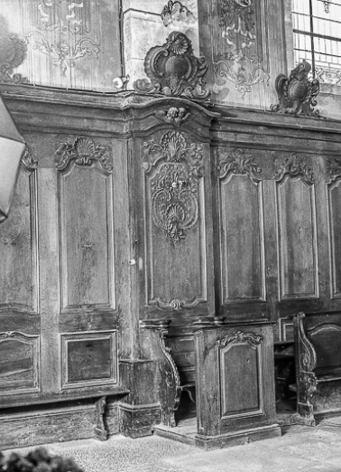 Stalles, 4e et 5e panneau des boiseries, côté droit : vue d'ensemble. © Région Bourgogne-Franche-Comté, Inventaire du patrimoine
