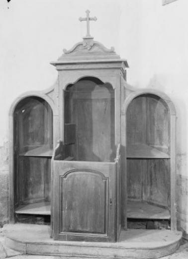 Vue d'un confessionnal. © Région Bourgogne-Franche-Comté, Inventaire du patrimoine