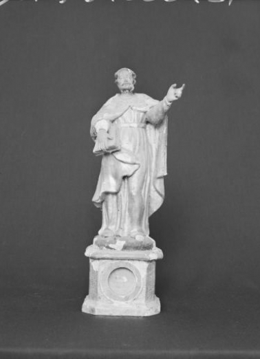 Saint au livre vu de face. © Région Bourgogne-Franche-Comté, Inventaire du patrimoine