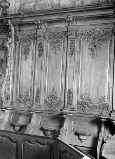 Détail : stalles et dorsaux I, II et III. © Région Bourgogne-Franche-Comté, Inventaire du patrimoine