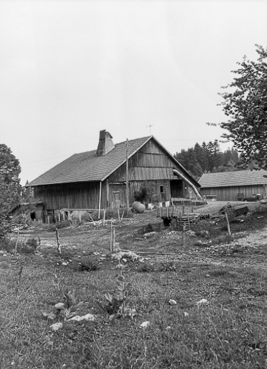 Ferme située au lieu-dit La Couleusse : vue d'ensemble © Région Bourgogne-Franche-Comté, Inventaire du patrimoine