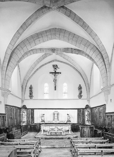 Intérieur : choeur vu depuis la nef. © Région Bourgogne-Franche-Comté, Inventaire du patrimoine