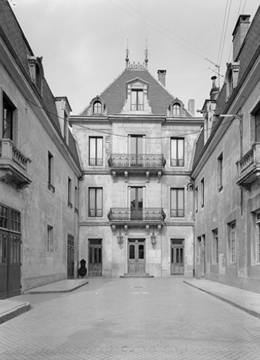 Façade sur cour. © Région Bourgogne-Franche-Comté, Inventaire du patrimoine