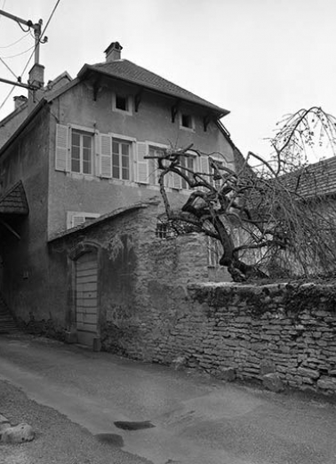 Vue générale depuis la rue. © Région Bourgogne-Franche-Comté, Inventaire du patrimoine