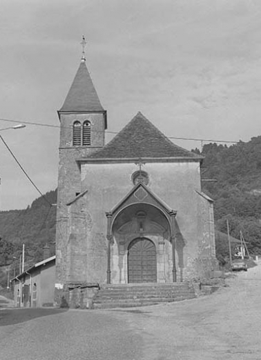 Extérieur : façade antérieure. © Région Bourgogne-Franche-Comté, Inventaire du patrimoine