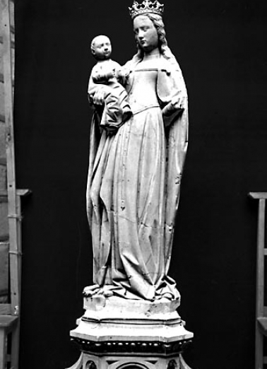 Vue générale de trois quarts gauche. © Région Bourgogne-Franche-Comté, Inventaire du patrimoine
