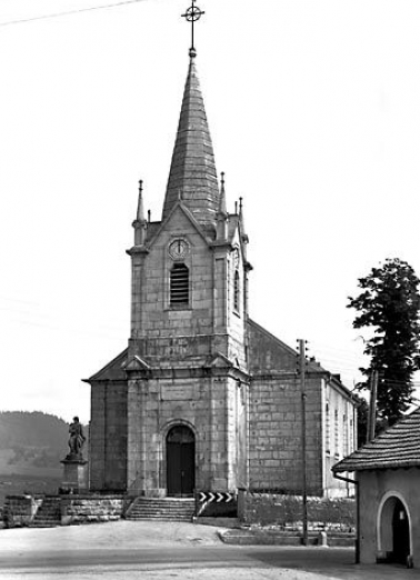 Façades antérieure et latérale droite. © Région Bourgogne-Franche-Comté, Inventaire du patrimoine