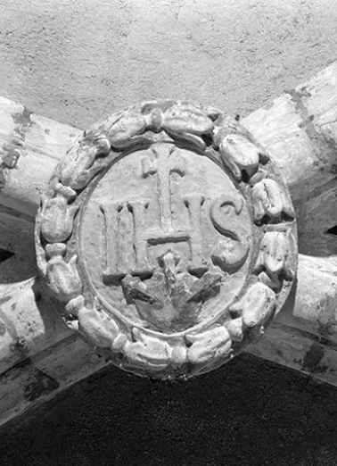 Clef de voûte, vaisseau droit de la nef, 1ère travée. © Région Bourgogne-Franche-Comté, Inventaire du patrimoine