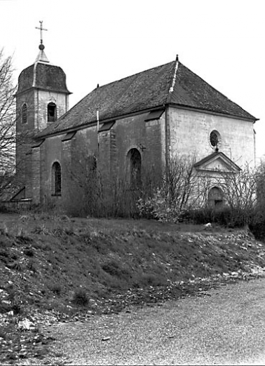 Façades antérieure et latérale gauche. © Région Bourgogne-Franche-Comté, Inventaire du patrimoine