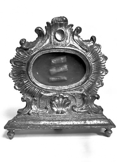 Vue d'ensemble d'un reliquaire. © Région Bourgogne-Franche-Comté, Inventaire du patrimoine