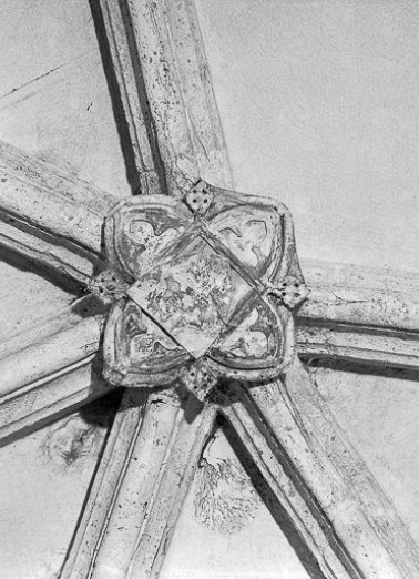 Intérieur : clef de voûte. © Région Bourgogne-Franche-Comté, Inventaire du patrimoine