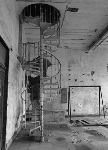 Escalier intérieur. © Région Bourgogne-Franche-Comté, Inventaire du patrimoine