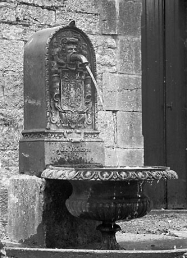 Vue de trois quarts gauche. © Région Bourgogne-Franche-Comté, Inventaire du patrimoine